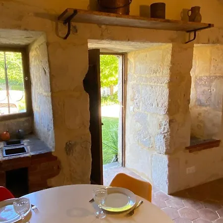 Hébergement de vacances Tour Du Manoir De Boiscorde Rémalard