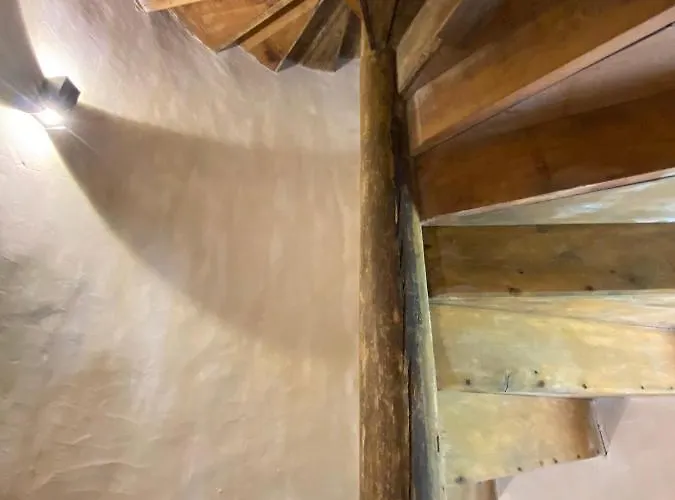 Tour Du Manoir De Boiscorde Rémalard